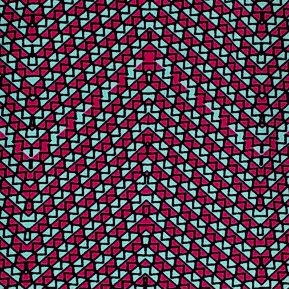 LuLaRoe Leggings Tall and Curvy Leggings 12-18 - Picture 2 of 5